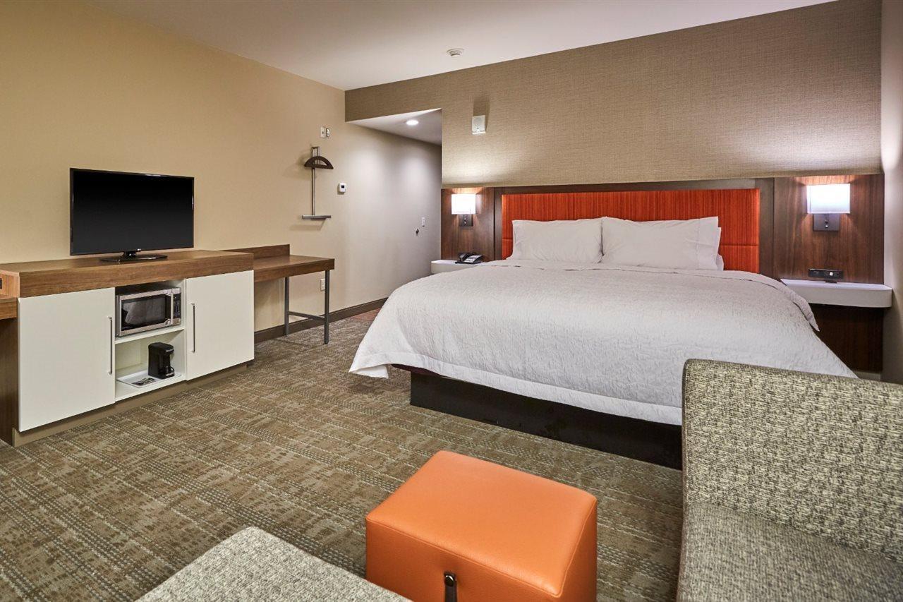 Hampton Inn & Suites רוזבורג מראה חיצוני תמונה