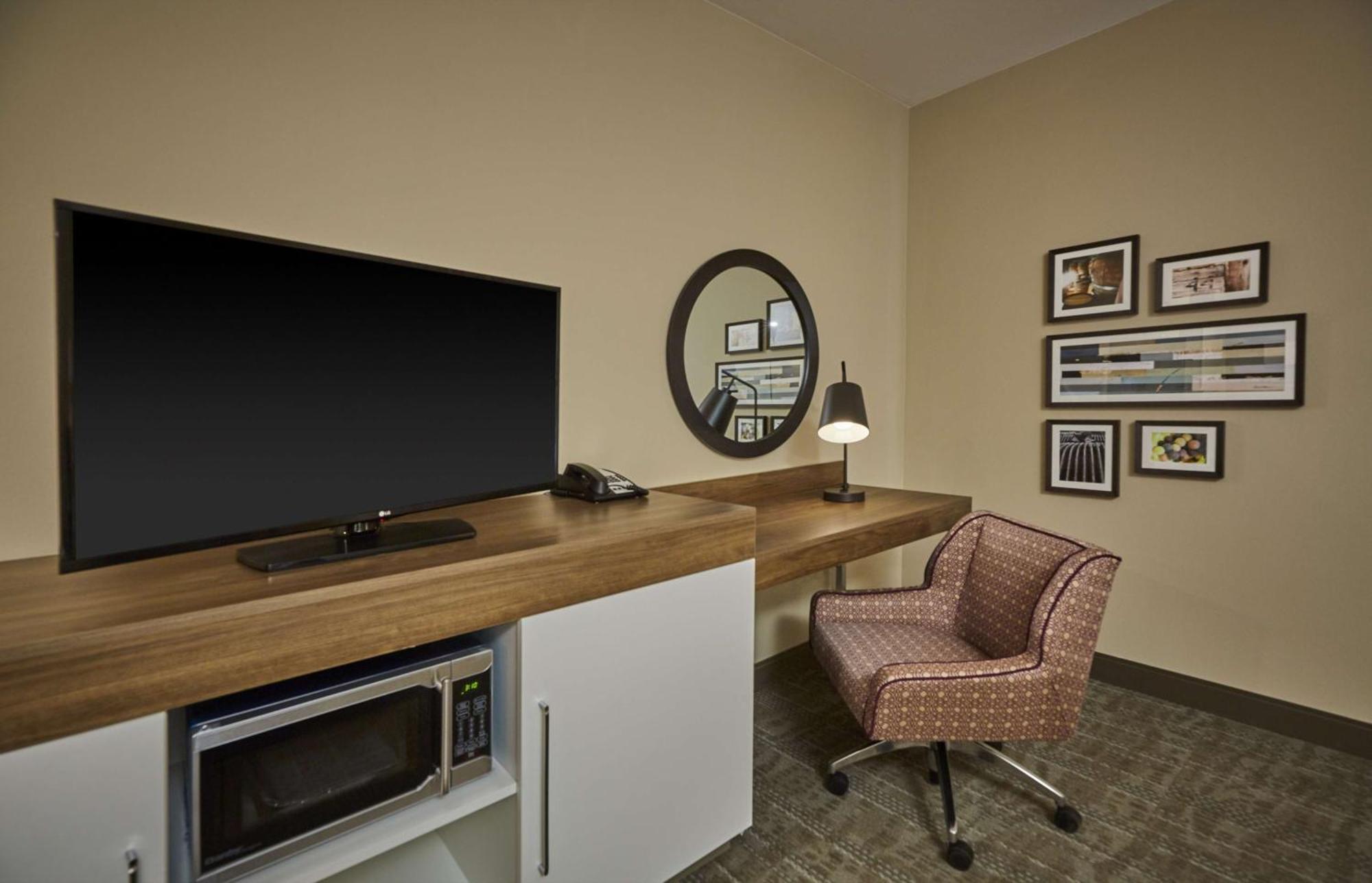 Hampton Inn & Suites רוזבורג מראה חיצוני תמונה