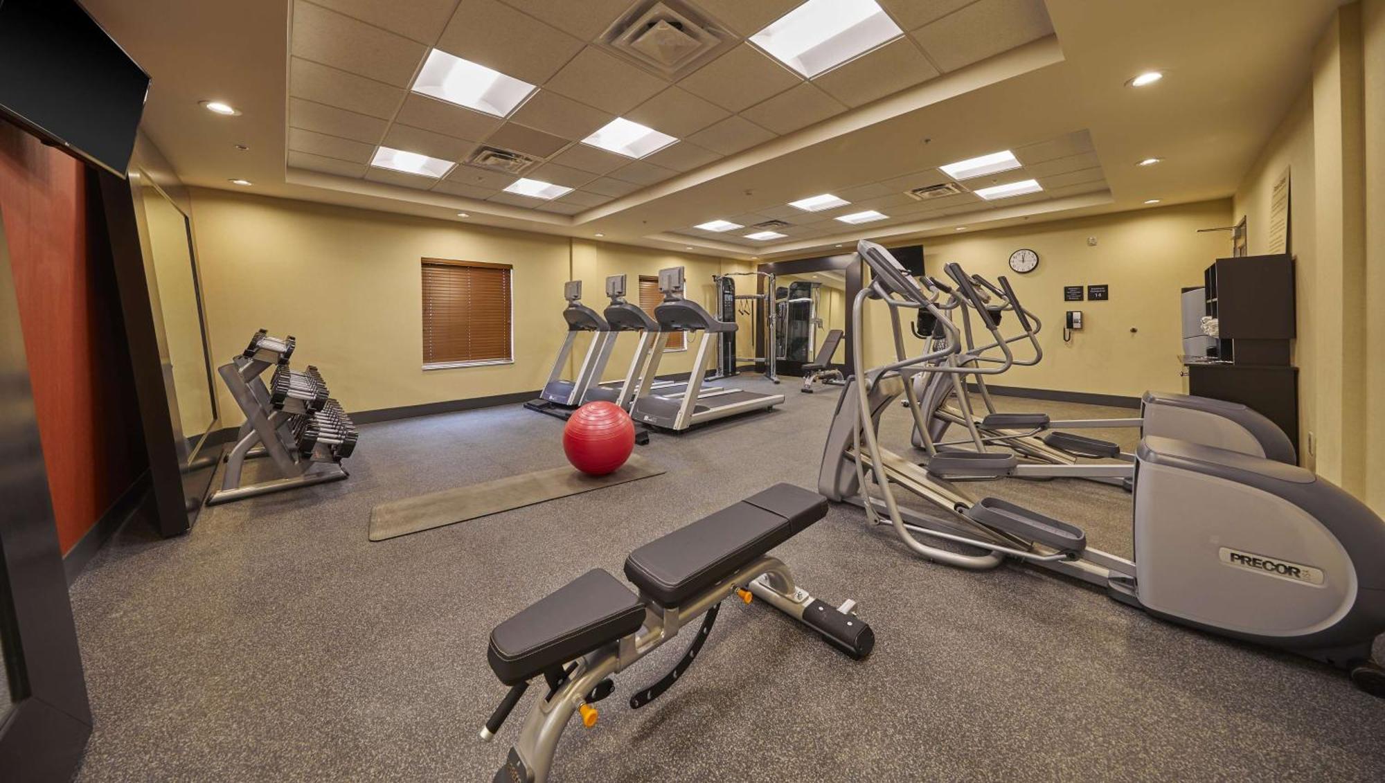 Hampton Inn & Suites רוזבורג מראה חיצוני תמונה