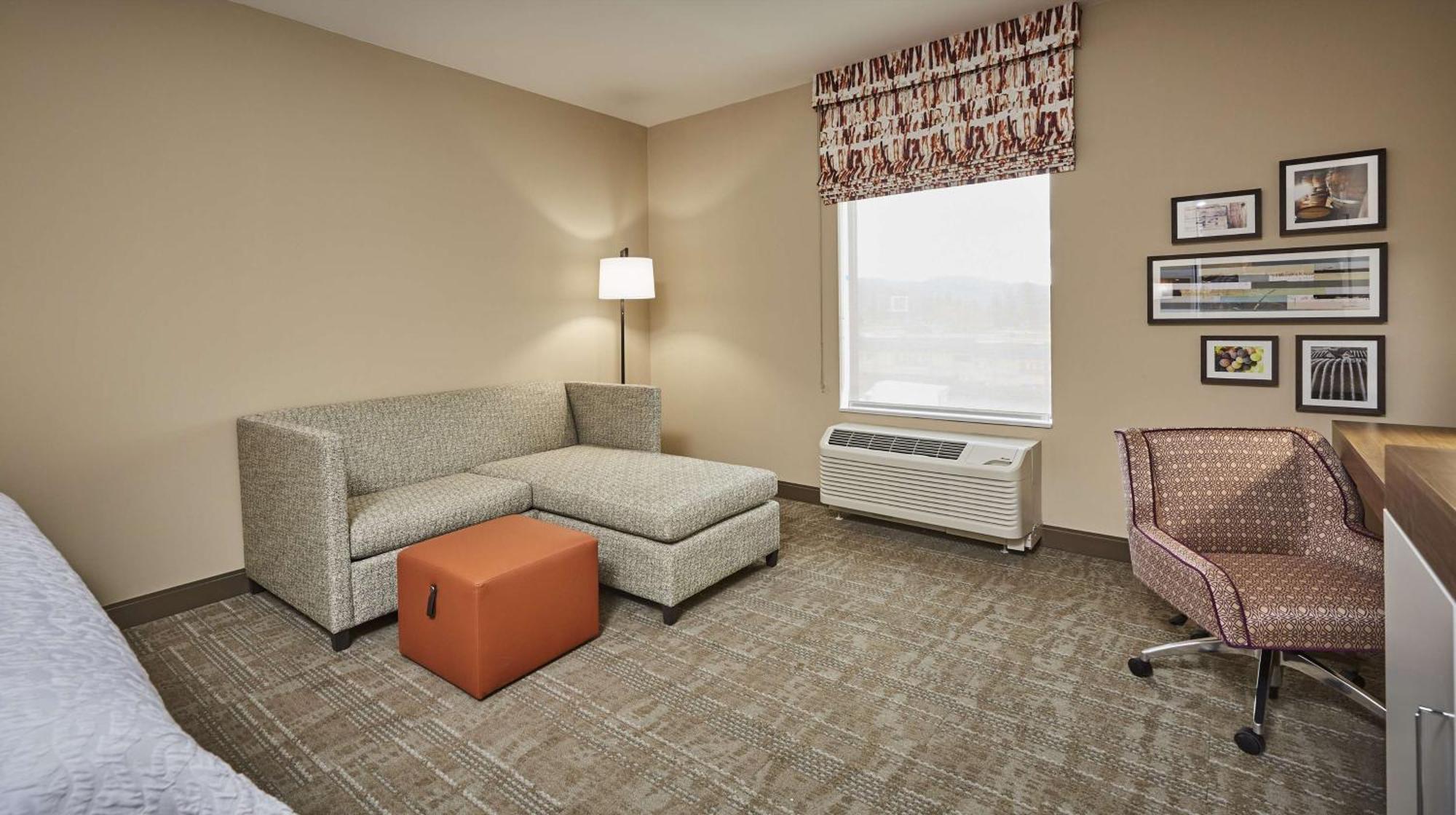 Hampton Inn & Suites רוזבורג מראה חיצוני תמונה